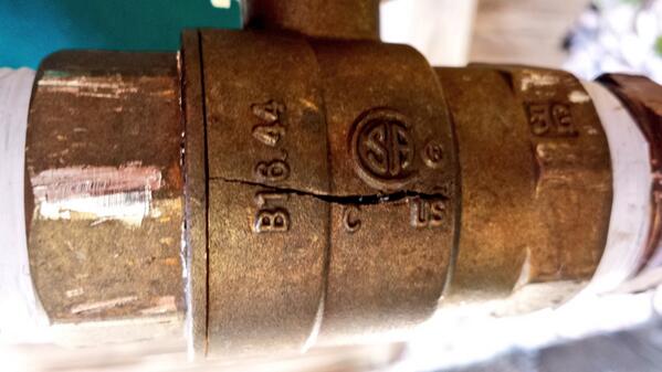 crewmaxinc's tweet image. Replaced this frozen ball valve on a #sprinklersystem yesterday. For full service #sprinkler &amp;amp; #lawncare 844-CREW-MAX