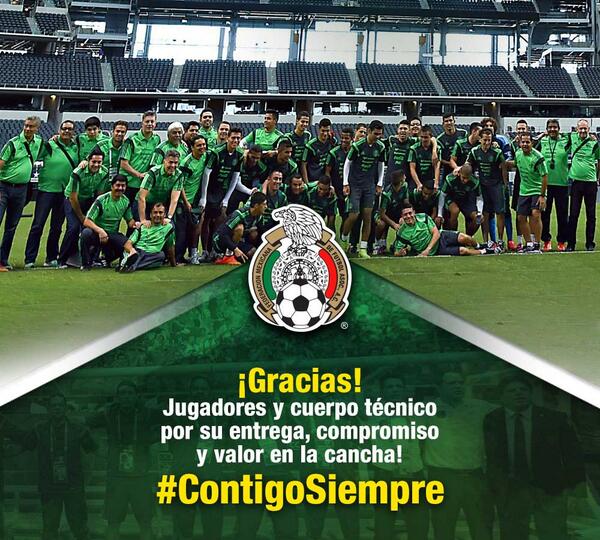 miseleccionmx's tweet photo. ¡Gracias jugadores y cuerpo técnico por su entrega, compromiso y valor en la cancha! #ContigoSiempre http://t.co/OE1wRGmmYH