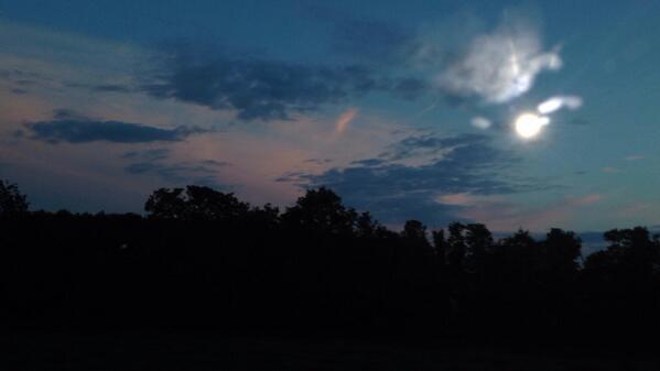 Bangerz_WCS's tweet photo. i took this pic yesterday http://t.co/C3Uvhdu8Un