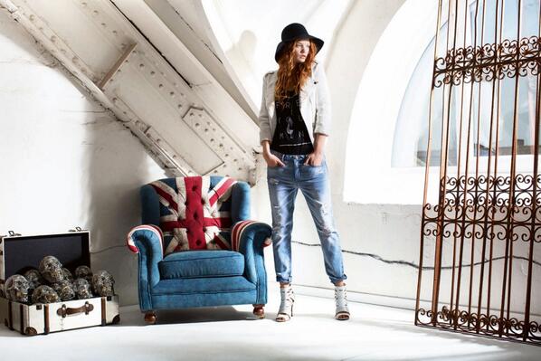StyleForAnyone's tweet image. I love this fresh style for summer another international label from germany #newyorker #hat #heels #skinnyjeans