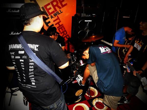 REASON TO GLORY tweet media