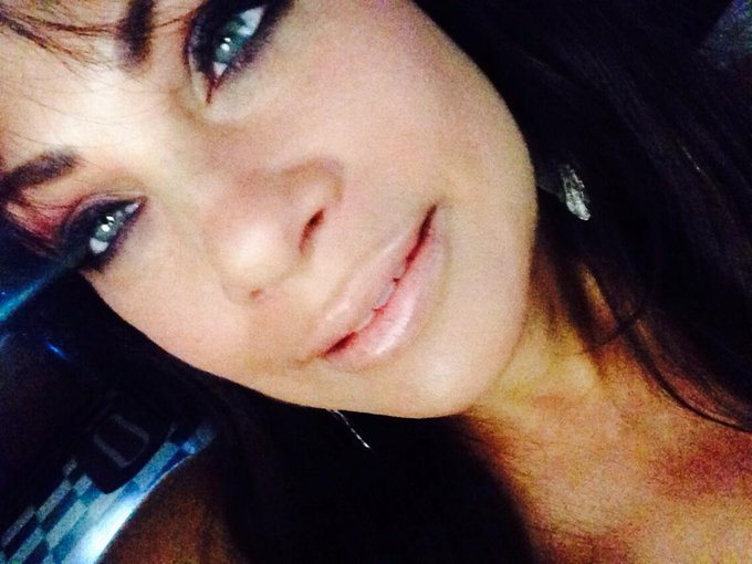 Hey world.... relaxing on couch in SD http://t.co/xHbQPrzB1T