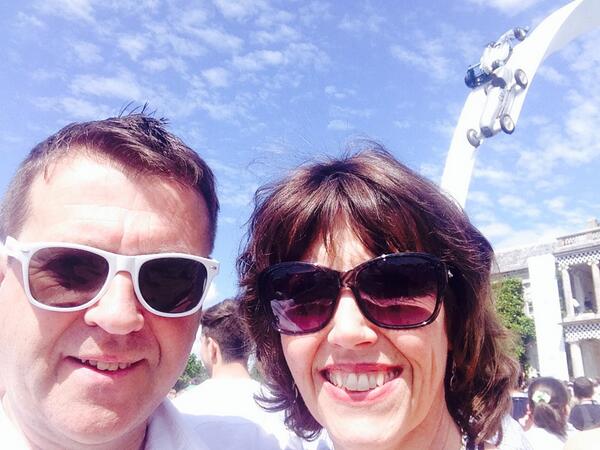 SBRIGHTON63's tweet photo. Great day at Goodwood #fosgoodwood #FOSselfie http://t.co/uuMtUsBDFH