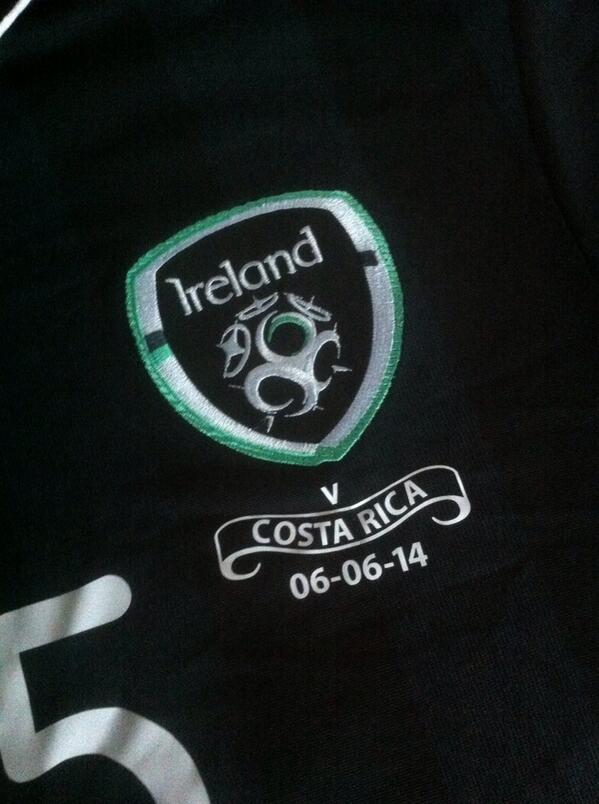 irishpowerchair's tweet photo. Want a chance to win @JeffHendrick92's match shirt from the Ireland v Costa Rica game? Follow &amp; RT to enter! http://t.co/k97bZFlIaz