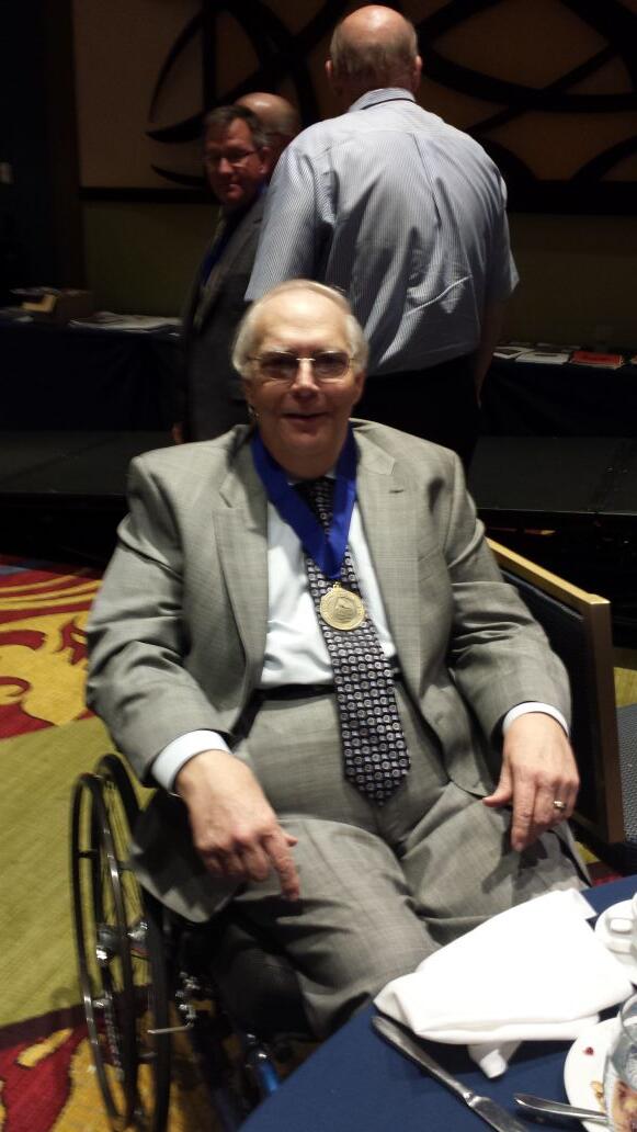trbridges's tweet photo. Bob received his well deserved Teaching Excellence Award from #ACBSPChicago http://t.co/kemfqHLmZ9