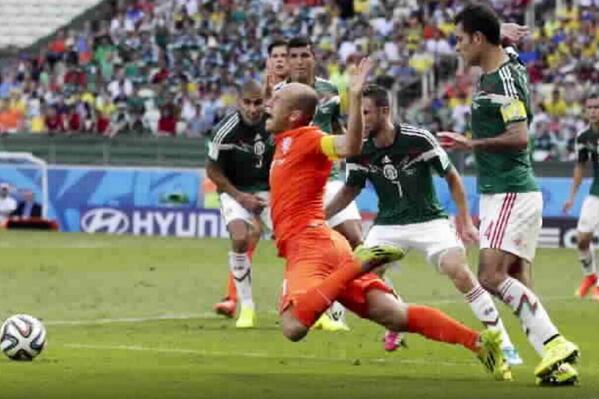 The Oscar goes to #Netherlands #FIFA #NetherlandsVsMexico