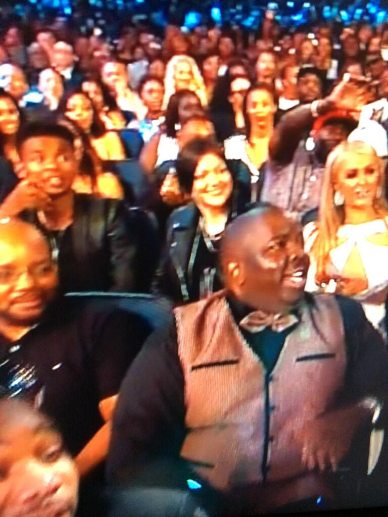 BrV4h7XIEAIiX4Y.jpg:large