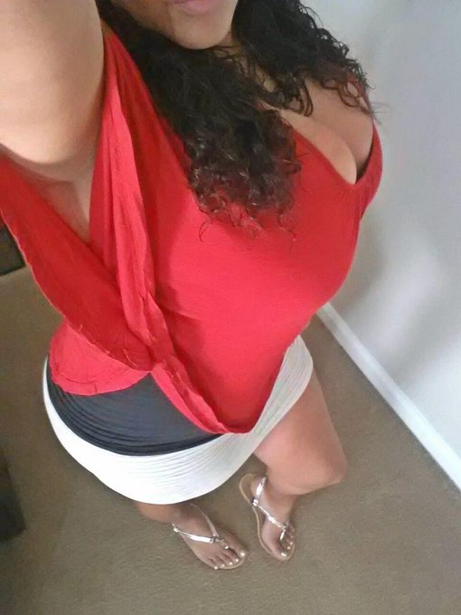 Starting my bday the right way #outfit1 http://t.co/nH6NPk4aVh<a href="/tag/outfit1"class="tags">#outfit1</a>