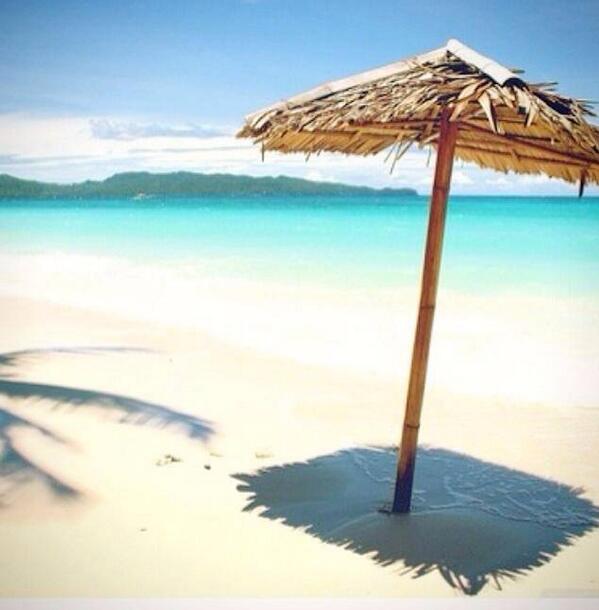 DanielGoddard's tweet photo. #retweet if u wish u were here! http://t.co/ZjAxInRzjp