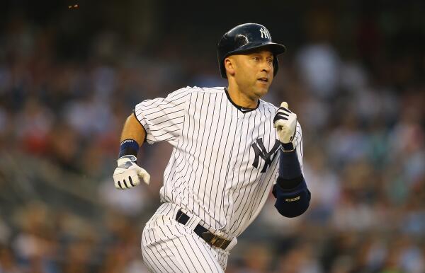 Cut4's tweet photo. Followers to RETWEET can win their choice of a Derek Jeter bat or baseball signed by @davidortiz. #MLBFC http://t.co/xBlgjcBP0t