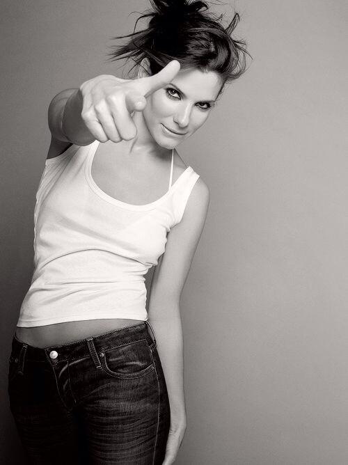 letsgetreal97's tweet image. #SandraBullock is our #inspiration today. She looks amazing for her age.