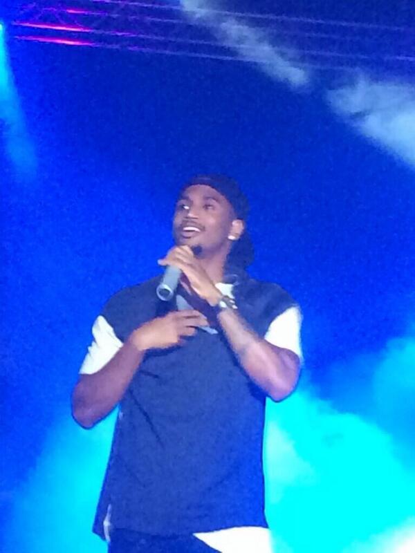 Miatooslim's tweet image. Just saw Trey baby in April #gradbash2014 🙈😍