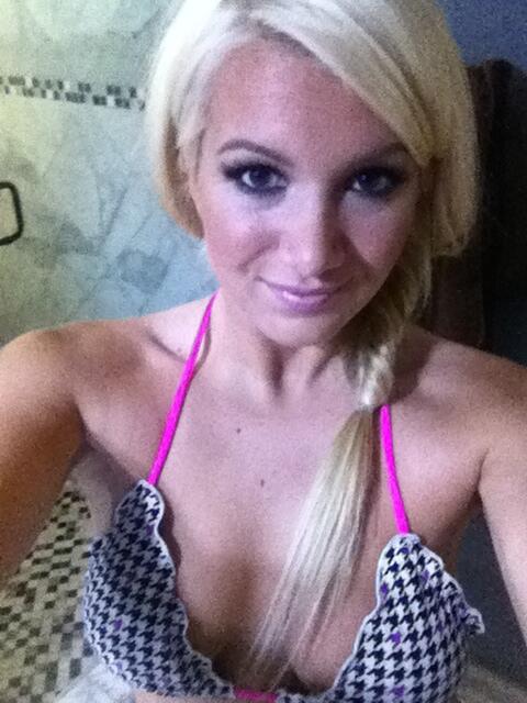 Just shot an amazing scene for @MileHighMovies @bobbymanila this is one you don't want to miss!! :) #sexysunday<a class="tags" href="/tag/milehighmovies">@milehighmovies</a><a href="/tag/sexysunday"class="tags"><span>#sexysunday</span></a>