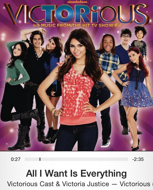 dancingprobs_'s tweet image. Me when I walk into a dance store: