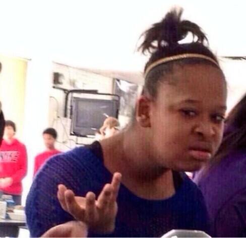 LEque2's tweet image. That stage man looked at Wayne like.... Bruh...why??