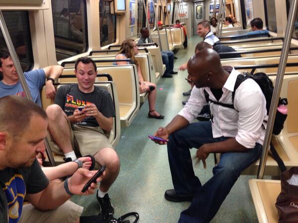 davechilders's tweet photo. Train stopped. #thanksjohnstevens #tearsofmeat @Jstevens009 @k_shelton @LS_Karl @billselak @MsVictoriaOlson http://t.co/laXxup3eGa
