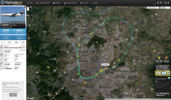 dadrecc's tweet photo. @RutaAerea aterrizaje fallido @Lufthansa_USA ORD-MEX 22:30hrs aprox 26JUN14 pasando baja altura Cd Mex #inseguridad http://t.co/nuDhsFro7w