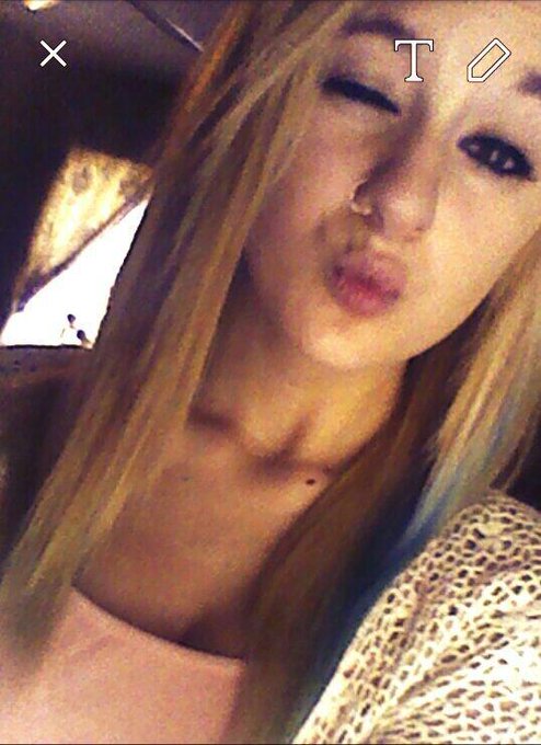 "@bluntbitxh: Show us your #selfiesforamanda and follow those who fav 👽" 💀💋 http://t.co/1TPRW5IWtm<a class="tags" target="_blank" title="On Twitter" href="/?out=eyJ0eXAiOiJKV1QiLCJhbGciOiJIUzUxMiJ9.eyJpYXQiOjE3MjUwNDYwMjksImlzcyI6InR3cG9ybnN0YXJzLmNvbSIsIm5iZiI6MTcyNTA0NjAyOSwiZXhwIjoxNzU2NTgyMDI5LCJyZWRpcmVjdF91cmwiOiJodHRwczovL3R3aXR0ZXIuY29tL2JsdW50Yml0eGgifQ.9poXofWuQS9C5stdOfeb0TBEvm_edUtnnRSoN5TsiD2mgEjxvi_tAa9XEJM-Eno453Rb_R5MvtOXC_p2IXX-fw">@bluntbitxh</a><a href="/tag/selfiesforamanda"class="tags">#selfiesforamanda</a>