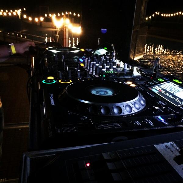 yourdjs's tweet image. Pioneer CDJ-2000 Nexus #Party #Live #DJ #EDM #Housemusic