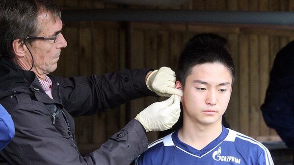 Fcシャルケ04 シャルケが内田篤人に次ぐ2人目の日本人選手を獲得 北海道出身の中川雄貴 がケーニヒスブラウのu23に加入した 記事へ Http T Co Uuqeyzlaob S04 Knappenschmiede Http T Co Lwuww25jxf Twitter