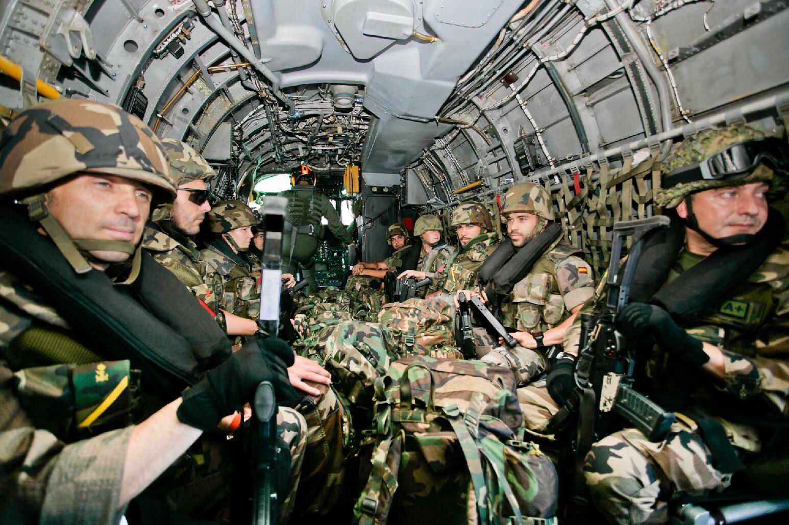 BrX748vCIAAhWo2.jpg:large