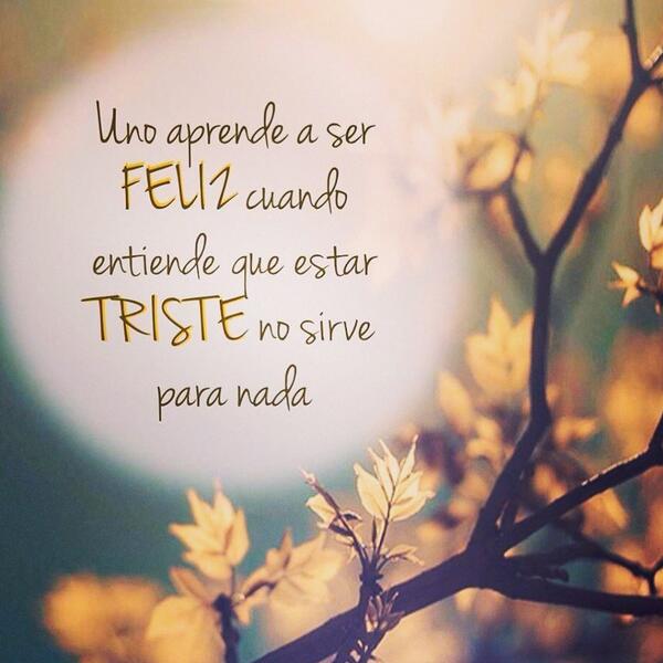 Buenos días! Semana especial donde empieza todo!!! MAÑANA sale #FELIZ en iTunes! #CorreLaVoz #QueSeEntereTodoElMundo