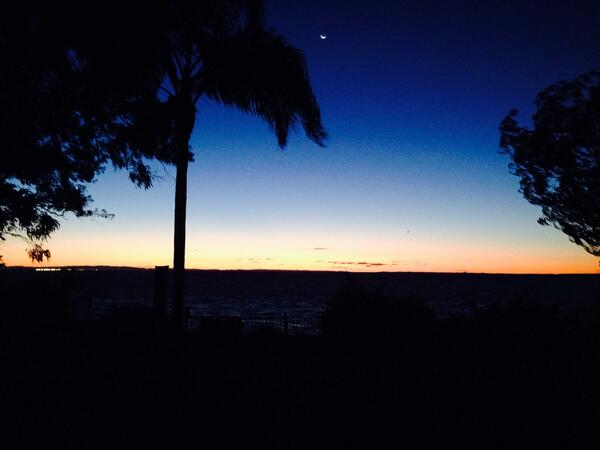 HaydosTweets's tweet image. As windy and cool as today has been sunsets like this winter cracker is a small price #onlyinwinter #QLDER