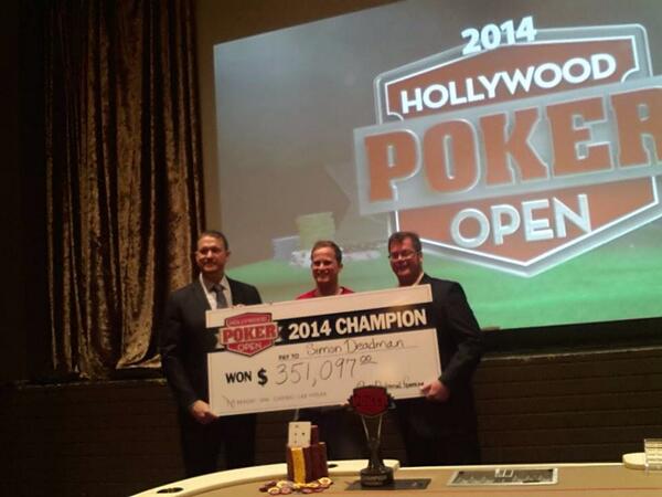 JimGenting's tweet photo. Congrats to Winner of @hwpokeropen @MResort ....... Sir @SIMONDEADMAN #HPO2014   #RT http://t.co/DKAJ3tq4PK