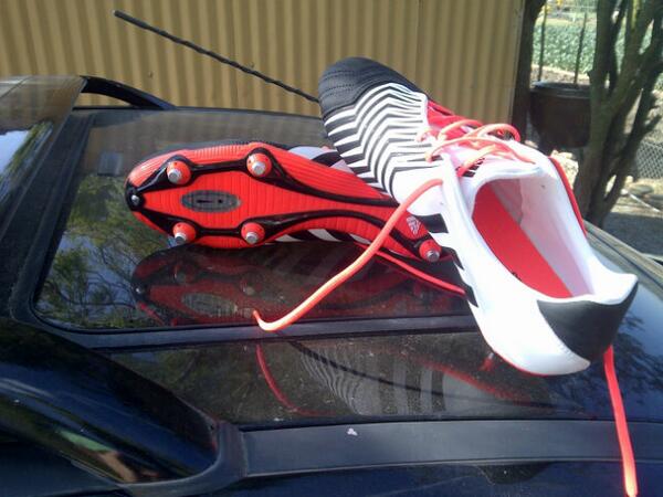 lekker man tyd om die veld weer te slaan can't wait :)