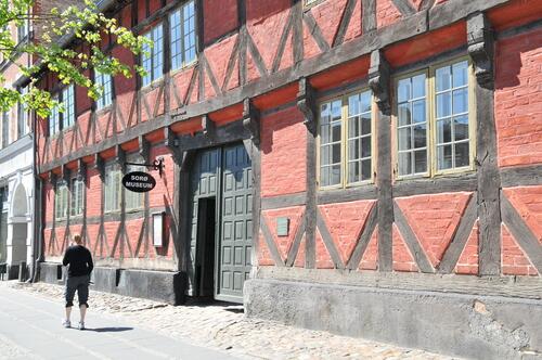 GoVisitDenmark's tweet photo. RT @lauraberg_: Exploring #Denmark's hidden gems: #Sorø http://t.co/3pPpJ9USjK #travel http://t.co/TlvpJ5Xzjd