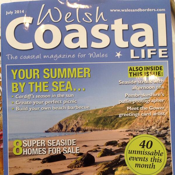fearngallery's tweet image. Featuring Penarth Pier by Therese James in July issue of Welsh coastal life @ThereseJames1 @hannahborder @PenarthView