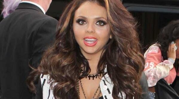 maximumpop's tweet photo. Look like a pop star in #PopStarStyle! Today we look at Jesy Nelson from @LittleMix. http://t.co/uMO3i7EyJI http://t.co/42ZNGE0nfy
