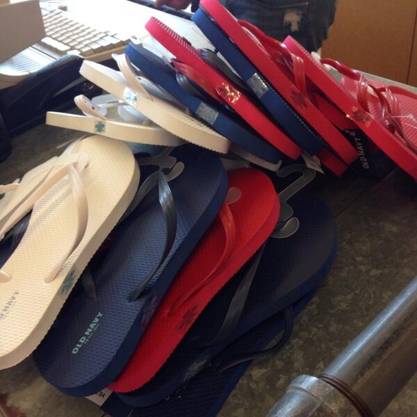 nikki4772's tweet photo. Call Nicole &amp; Co Salon for 4th of July pedi Specials this week! 419-342-4247. Get free patriotic flops! http://t.co/HHMFjpRkDO