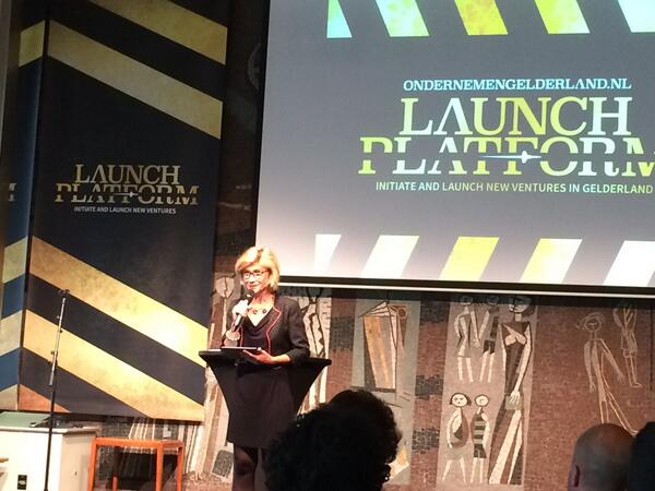 peterkoburg's tweet image. Nu pitchfinale creatieve ondernemers in Provinciehuis Arnhem. #LaunchPlatform #ondernemengelderland #innovatie