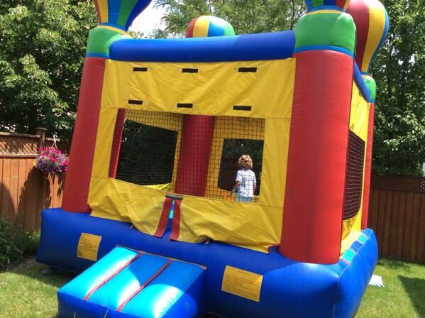 bettini_elisa's tweet photo. Jacob testing out the bouncy castle for the Canada day party! Fun, fun time!!!!! http://t.co/lDWN7sl6a0