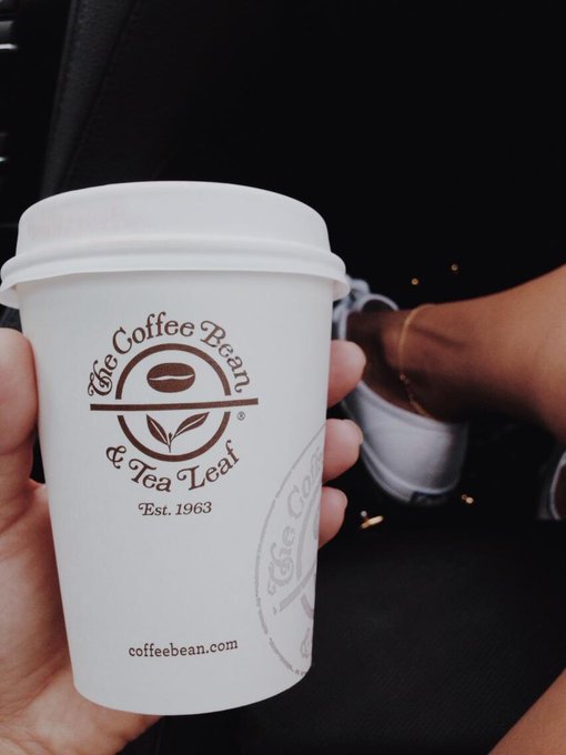 When in LA #coffeebean 😍 http://t.co/XJBE3nLMLB<a href="/tag/coffeebean"class="tags">#coffeebean</a>