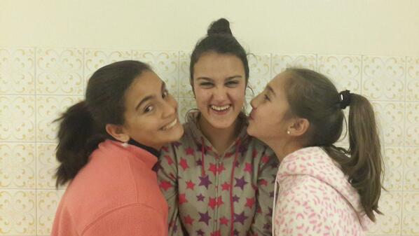 dosramosabreu's tweet photo. Having fun with my buddies http://t.co/xtrhuZatFW