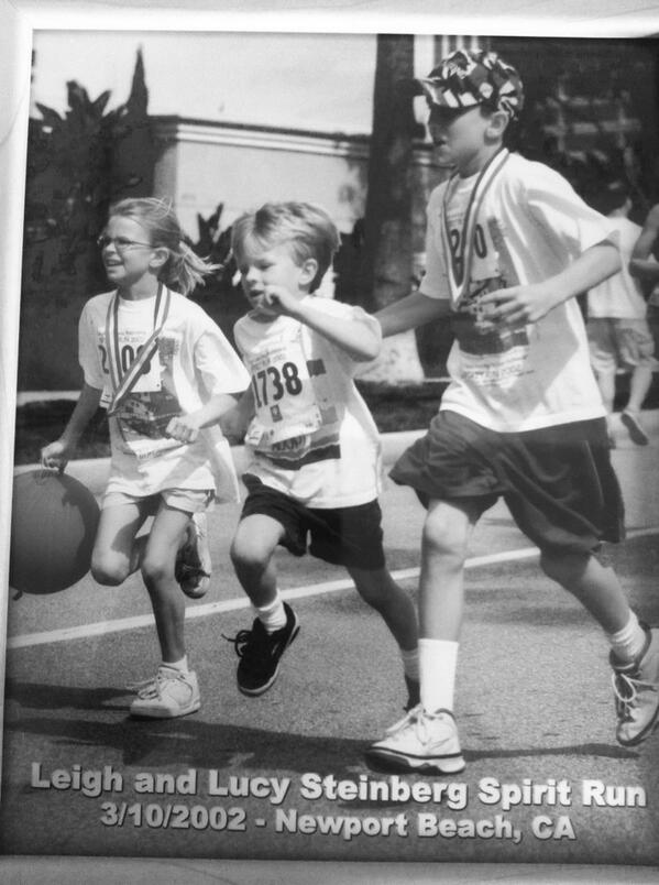 CLH_Chancellor's tweet photo. Me, Brooke and Taylor. ☺️ http://t.co/upDEdmuRXk