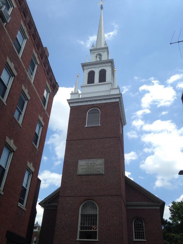 ochsfamily's tweet photo. One if by Land Two if by Sea! @rushtwoifbytea #PaulRevere http://t.co/o9gBpIouc8