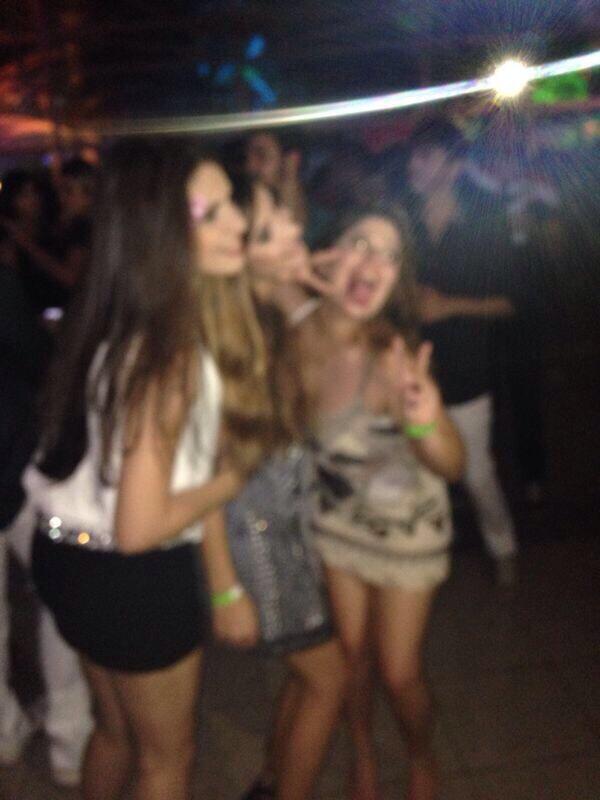 marinacveras's tweet photo. Abovee!!!! 💕🔙 http://t.co/KZ53cDMRbz