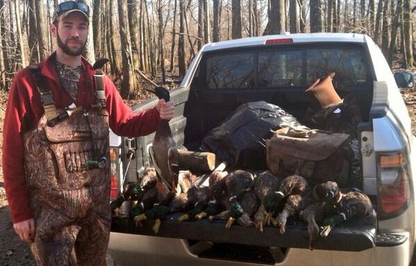 AzarGMC's tweet image. #SupportKendall @_Kendalljones_