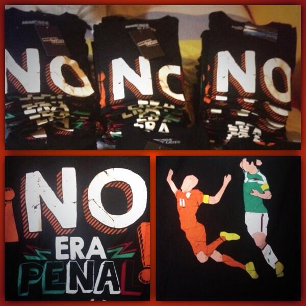 ¿Ya tienes tu playera de NO ERA PENAl? Aún tenemos tallas. Adquiere la con nosotros.