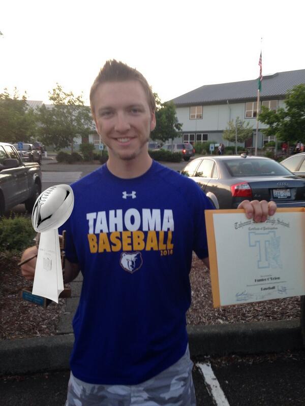 obrienohana's tweet photo. Have you seen my #SuperBowlRing http://t.co/3g1uq0UsJL