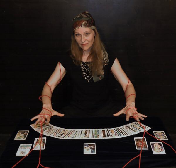 AprilsFoolplay's tweet photo. Thanks @BornToOrganize for being a Magician! @Indiegogo @FringeNYC  http://t.co/nqAdBthv7d #aprilsfool http://t.co/Um2WGWcjIc