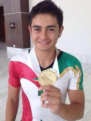 EPN's tweet photo. ¡Muchas felicidades Iván Veloz! Por ganar la medalla de oro y el Campeonato Mundial de Gimnasia Aeróbica en Cancún: http://t.co/lpUEvBwmHs