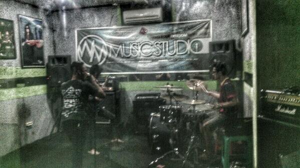 WM STUDIO tweet media