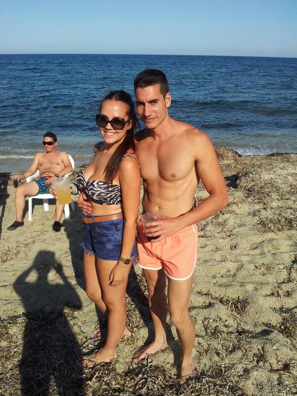 mariisole3's tweet photo. Por este y todos los cumpleaños que nos quedan juntos...Gracias por todo! Te quiero, príncipe! ❤ http://t.co/ARBidTqKxn