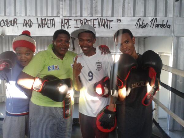 Boxing training with the World Flyweight Champ for #KingKongWhatWhat <a href="/artsfestival/">NationalArtsFestival</a> #nowthatsmethod