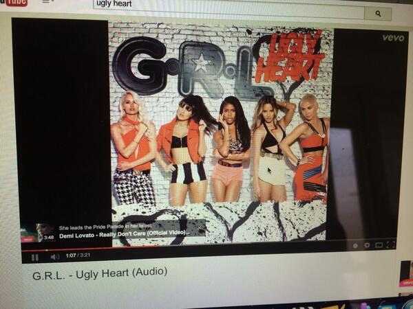 GRL_japan's tweet photo. Can't wait to come out
"UGLY HEART" music video❤️❤️

It will be great video🙈✨💕
@grl http://t.co/JO0FE6hFeL
