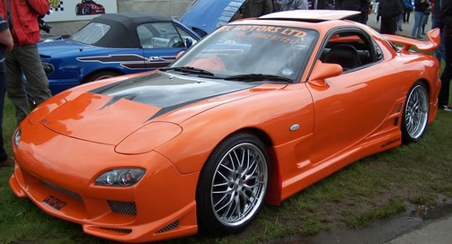 MazdaAus's tweet photo. Very nice! RT @Liberty_Mazda Take a look at this custom RX-7 for #ModdedMonday! http://t.co/1iVxGF7ZBO #Mazda